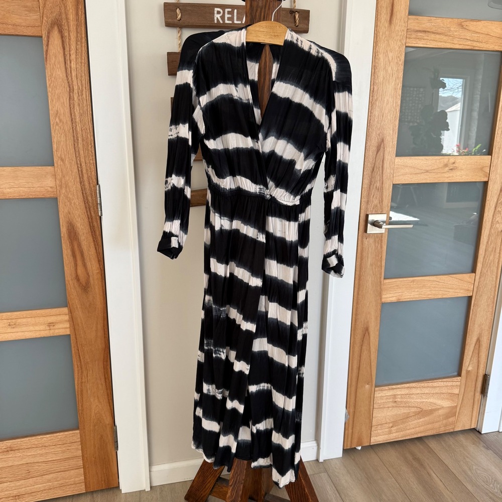Panache Accessories Navy White Tie Dye Stripe V-Neck Midi Dress Womens Small EUC